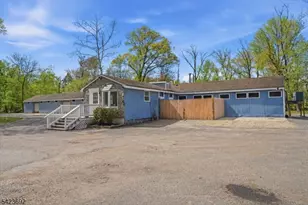 905 N Washington Ave, Green Brook Township, NJ 08812 - Photo 37