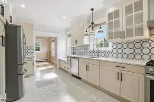 905 N Washington Ave, Green Brook Township, NJ 08812 - Photo 7