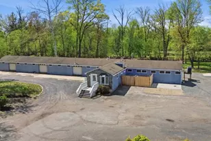 905 N Washington Ave, Green Brook Township, NJ 08812 - Photo 43