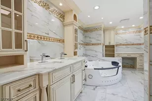 905 N Washington Ave, Green Brook Township, NJ 08812 - Photo 21