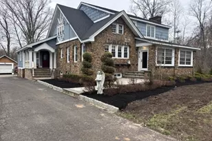 901 N Washington Ave, Green Brook Township, NJ 08812 - Photo 1