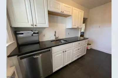 33 Hillside Ave #2, Montclair, NJ 07042 - Photo 15