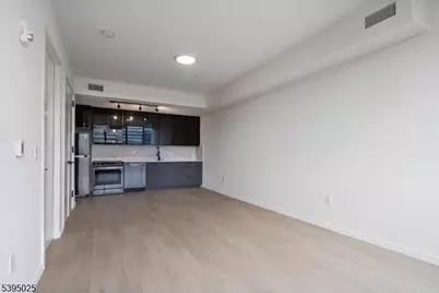 258 S Harrison St #2, East Orange, NJ 07018 - Photo 3