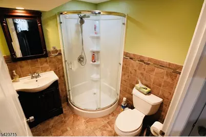 58 William St, Dover, NJ 07801 - Photo 19