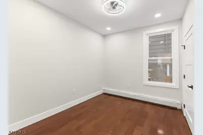 633 Lafayette Ave, Hawthorne, NJ 07506 - Photo 3