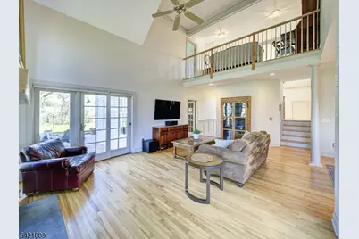 15 Ramsey Rd, Clinton Township, NJ 08833 - Photo 9