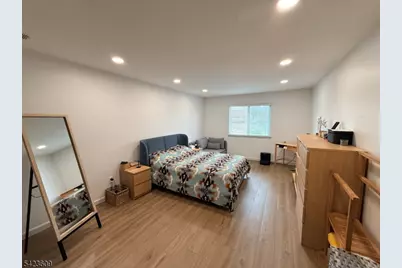 22 Castle Ridge Dr #22, East Hanover Township, NJ 07936 - Photo 25