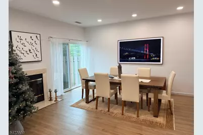 22 Castle Ridge Dr #22, East Hanover Township, NJ 07936 - Photo 15