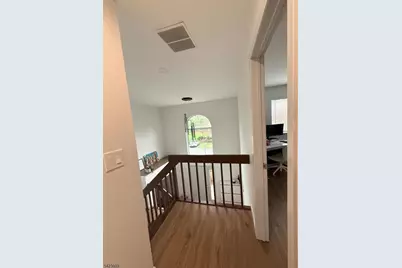 22 Castle Ridge Dr #22, East Hanover Township, NJ 07936 - Photo 27