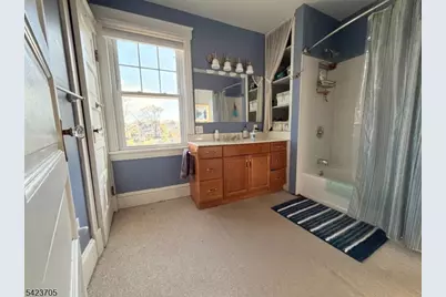 28 W Union Ave, Bound Brook, NJ 08805 - Photo 23