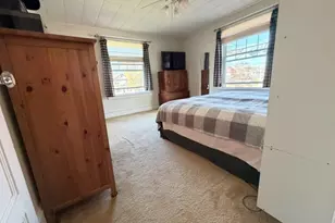 28 W Union Ave, Bound Brook, NJ 08805 - Photo 19