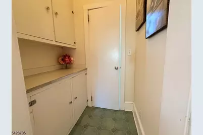 28 W Union Ave, Bound Brook, NJ 08805 - Photo 17