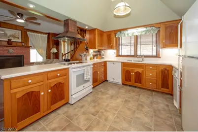 27 Edison Ave, Ogdensburg, NJ 07439 - Photo 19