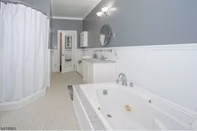 27 Edison Ave, Ogdensburg, NJ 07439 - Photo 35