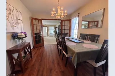 33 Woodsedge Ave, Mount Olive, NJ 07828 - Photo 7