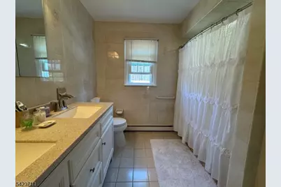 33 Woodsedge Ave, Mount Olive, NJ 07828 - Photo 29