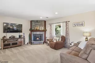 27 Heather Hills Dr, Jefferson Township, NJ 07438 - Photo 11