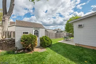 22 Tioga Ave, Parsippany, NJ 07034 - Photo 17