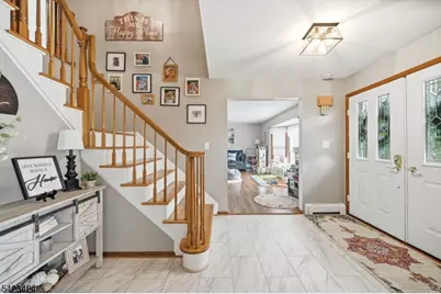 6 Robin Dr, Jefferson Township, NJ 07438 - Photo 5