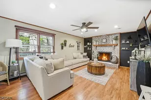 6 Robin Dr, Jefferson Township, NJ 07438 - Photo 13