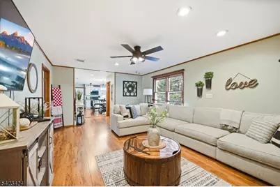 6 Robin Dr, Jefferson Township, NJ 07438 - Photo 15