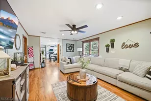 6 Robin Dr, Jefferson Township, NJ 07438 - Photo 15