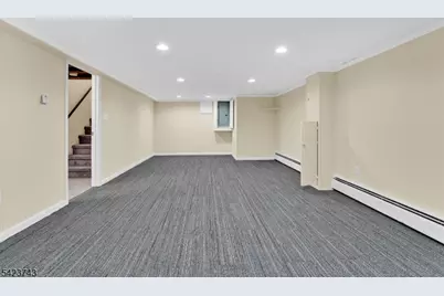 16 Lingert Ave, Clinton, NJ 08809 - Photo 17