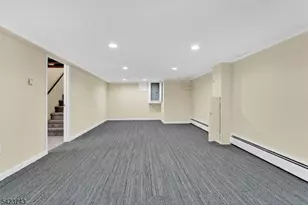 16 Lingert Ave, Clinton, NJ 08809 - Photo 17