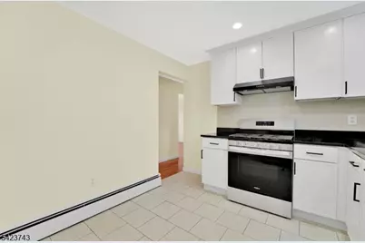 16 Lingert Ave, Clinton, NJ 08809 - Photo 13