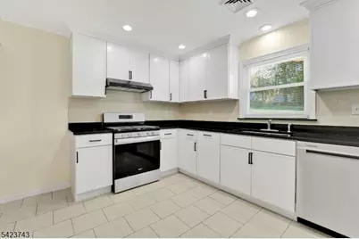 16 Lingert Ave, Clinton, NJ 08809 - Photo 15