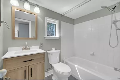 28 Oriole Rd, Jefferson Township, NJ 07438 - Photo 23