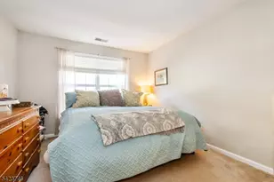 366 Cambridge Dr, Butler, NJ 07405 - Photo 17