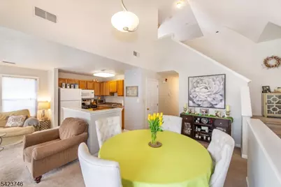 366 Cambridge Dr, Butler, NJ 07405 - Photo 11