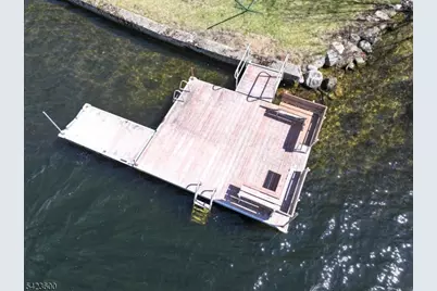 56 E Shore Trl, Sandyston Township, NJ 07826 - Photo 9