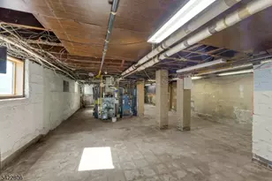 8 Elm St, West Orange Township, NJ 07052 - Photo 31