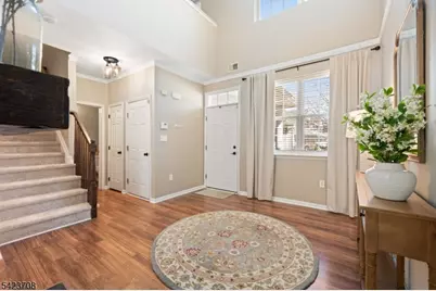 8 Scarlet Oak Dr, Montgomery Township, NJ 08540 - Photo 7