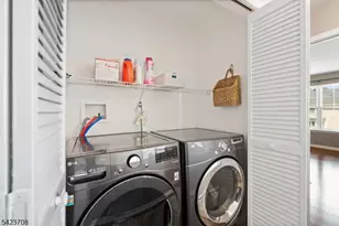 8 Scarlet Oak Dr, Montgomery Township, NJ 08540 - Photo 21