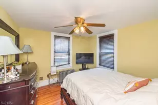 32 Irving St, Montclair, NJ 07042 - Photo 15