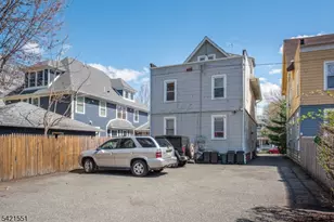 32 Irving St, Montclair, NJ 07042 - Photo 21