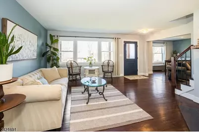 4 Valley View Rd, Chester, NJ 07930 - Photo 5