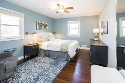 4 Valley View Rd, Chester, NJ 07930 - Photo 17