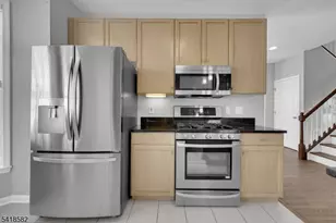 140 Arrowgate Dr, Randolph Township, NJ 07869 - Photo 13