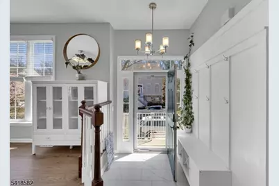 140 Arrowgate Dr, Randolph Township, NJ 07869 - Photo 5