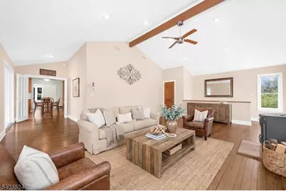 20 Cedar Grove Rd, Clinton Township, NJ 08801 - Photo 17