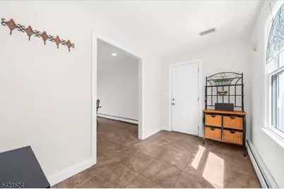 20 Cedar Grove Rd, Clinton Township, NJ 08801 - Photo 7