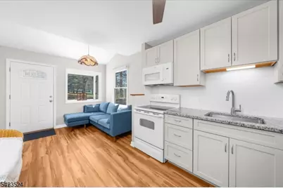 20 Cedar Grove Rd, Clinton Township, NJ 08801 - Photo 19