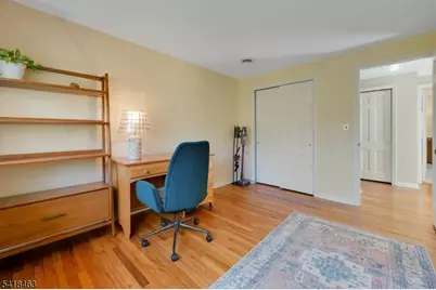 55 Carlton Rd, Long Hill Township, NJ 07946 - Photo 13