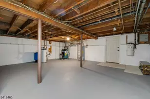 55 Carlton Rd, Long Hill Township, NJ 07946 - Photo 27