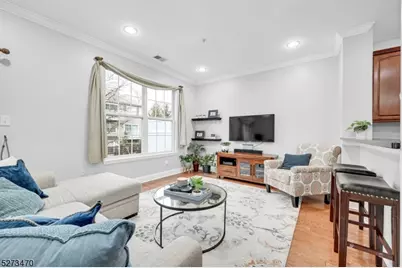 106 Rock Creek Dr, Clifton, NJ 07014 - Photo 11