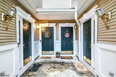 106 Rock Creek Dr, Clifton, NJ 07014 - Photo 5